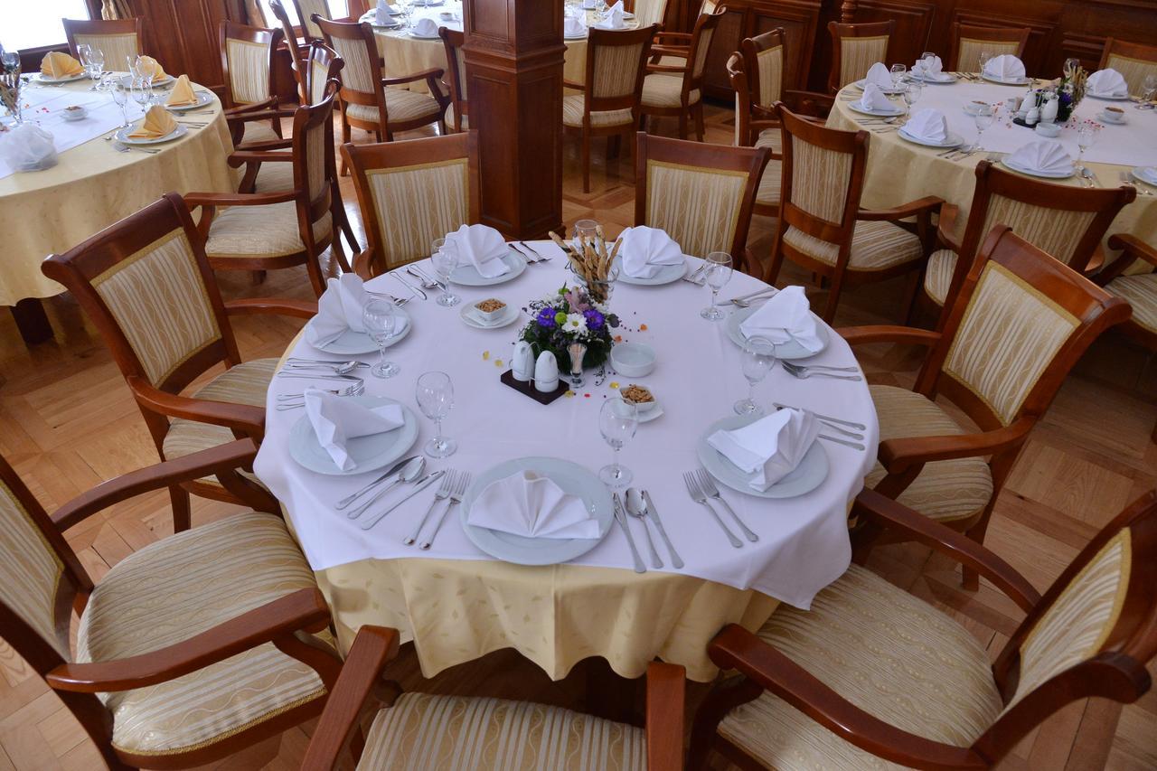Hotel Zlatarski Zlatnik Nova Varoš Eksteriør bilde